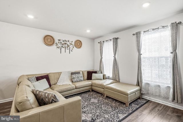 22 CARDINAL WAY, Mount Laurel, NJ 08054