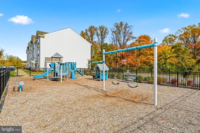 22 CARDINAL WAY, Mount Laurel, NJ 08054
