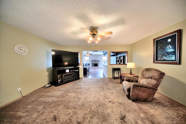 6521 Narcisco Way, Hughson, CA 95326