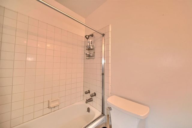 6521 Narcisco Way, Hughson, CA 95326