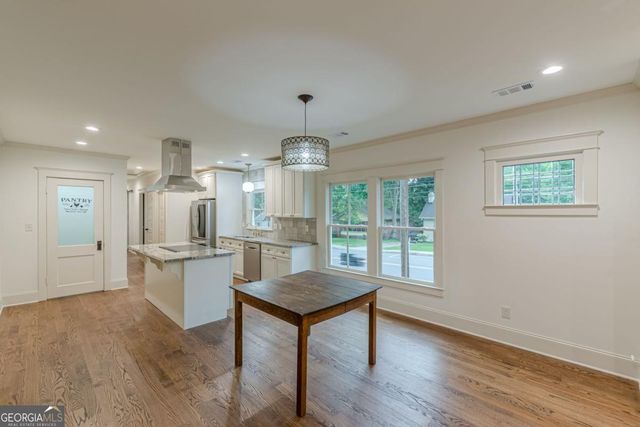 1796 Dorsey Avenue, Atlanta, GA 30344