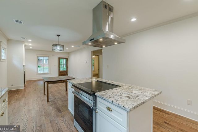 1796 Dorsey Avenue, Atlanta, GA 30344