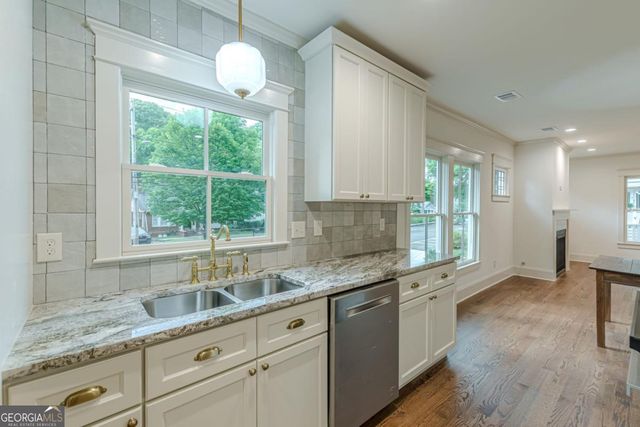 1796 Dorsey Avenue, Atlanta, GA 30344
