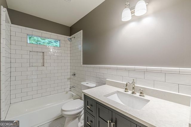 1796 Dorsey Avenue, Atlanta, GA 30344