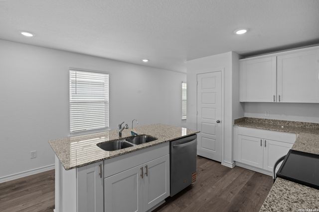 11905 Remuda Canyon, San Antonio, TX 78254