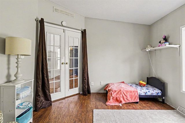 484 Blue Star Highway, South Haven, MI 49090