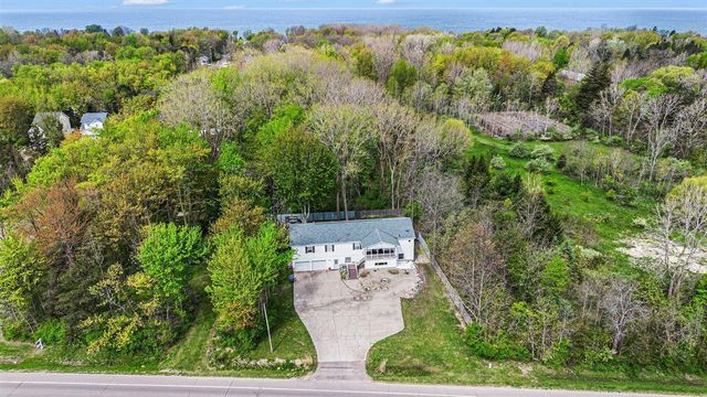 484 Blue Star Highway, South Haven, MI 49090