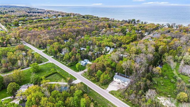 484 Blue Star Highway, South Haven, MI 49090