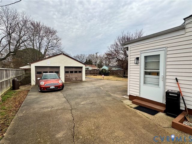 3606 Montclair Rd, Henrico, VA 23223