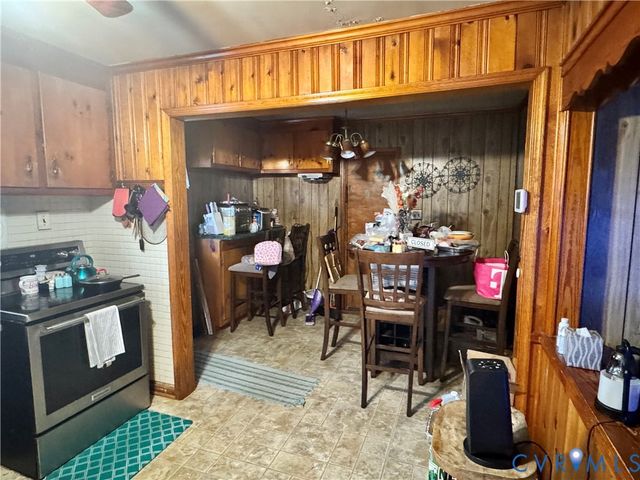 3606 Montclair Rd, Henrico, VA 23223