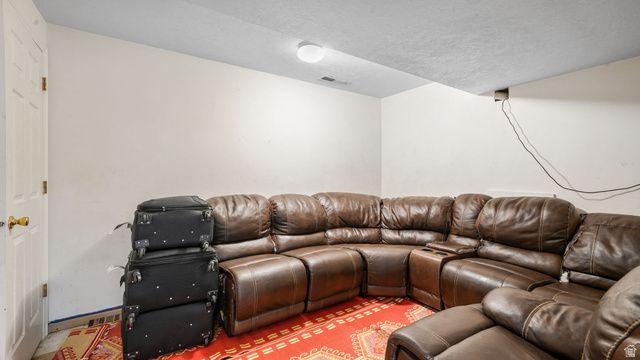 2971 S TOLMAN CREST WAY, West Valley City, UT 84119