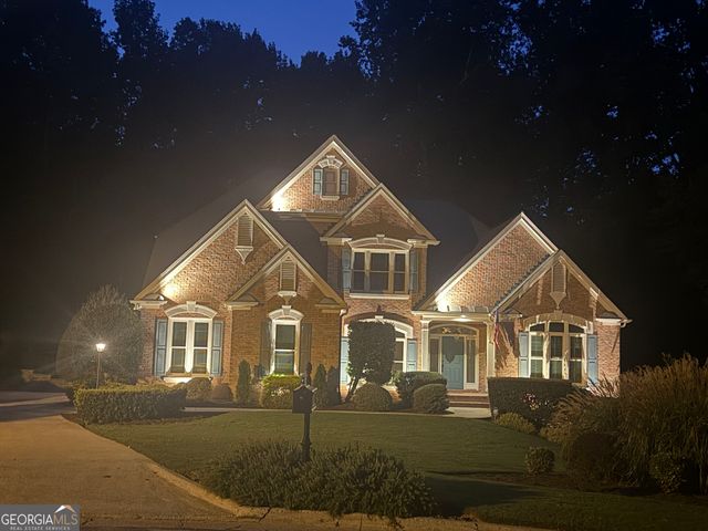 134 Riverview Drive, Suwanee, GA 30024