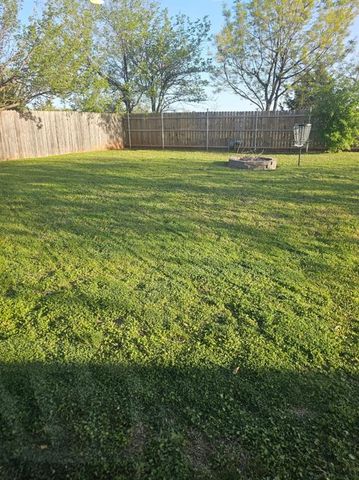 1018 Dustin Drive, Edmond, OK 73003