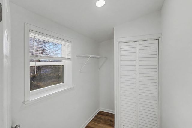 27 Cameo Dr, Nashville, TN 37211