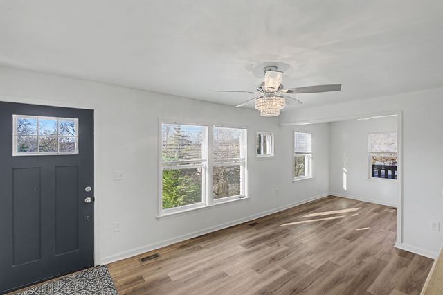 27 Cameo Dr, Nashville, TN 37211