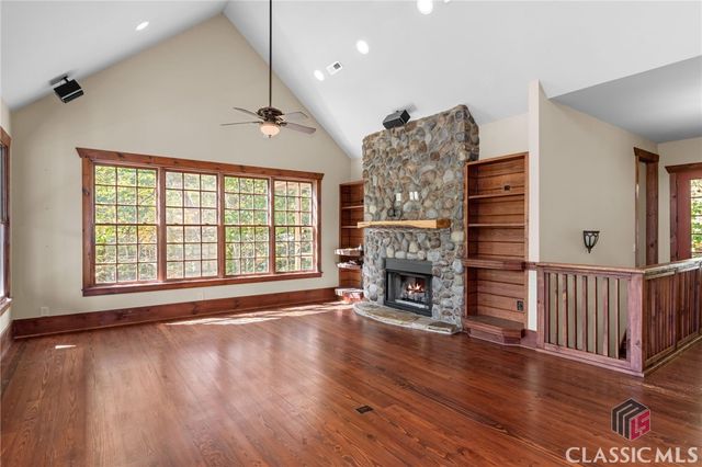 216 Hightower Ridge Drive, Hiawassee, GA 30546