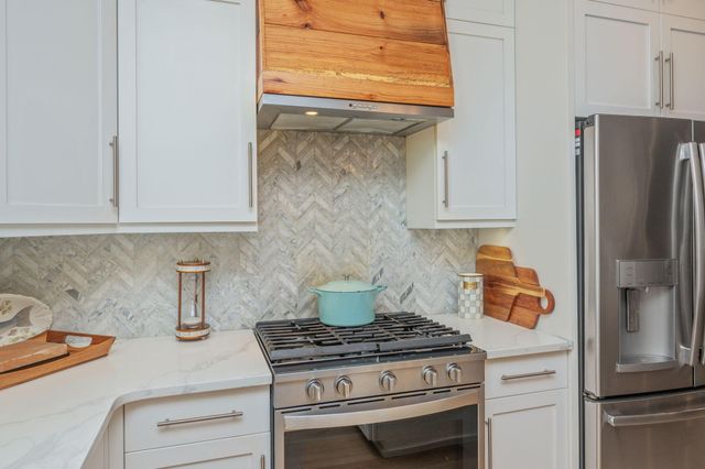 903 E Lido Circle, Niceville, FL 32578