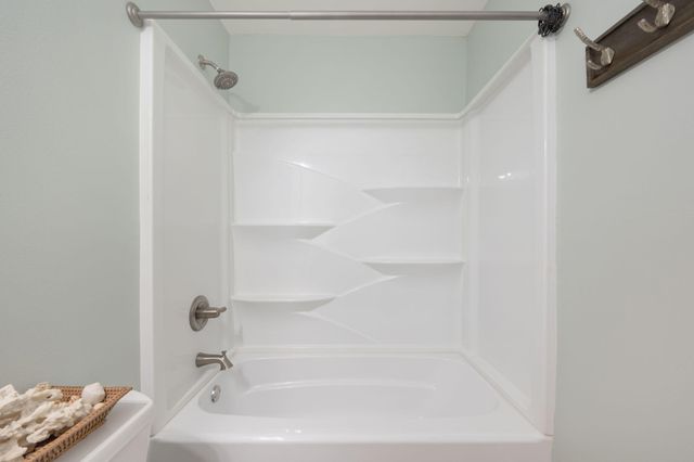 903 E Lido Circle, Niceville, FL 32578