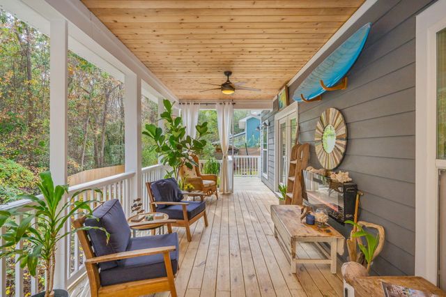 903 E Lido Circle, Niceville, FL 32578