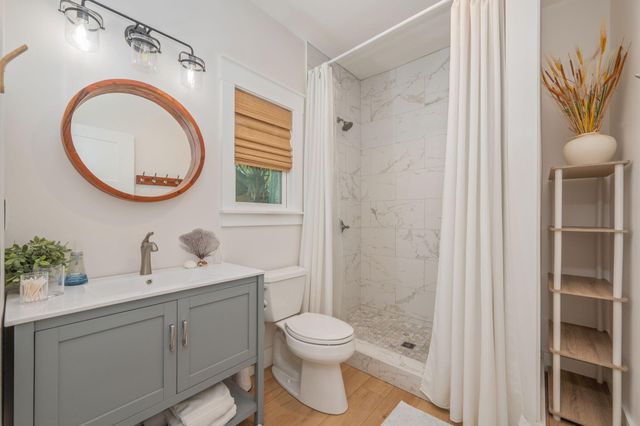 903 E Lido Circle, Niceville, FL 32578