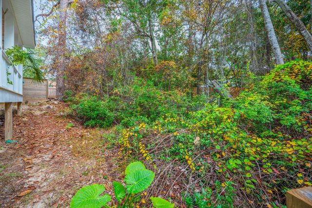 903 E Lido Circle, Niceville, FL 32578