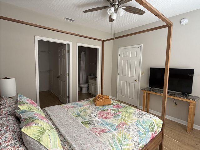 10764 70TH AVENUE 5205, Seminole, FL 33772