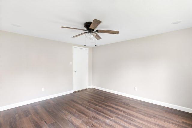 1005 N Main Street, Dayton, TX 77535