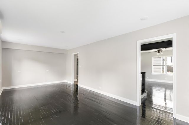 1005 N Main Street, Dayton, TX 77535