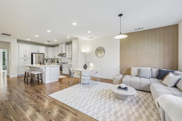 391 Charles Morris Terrace, Sunnyvale, CA 94085