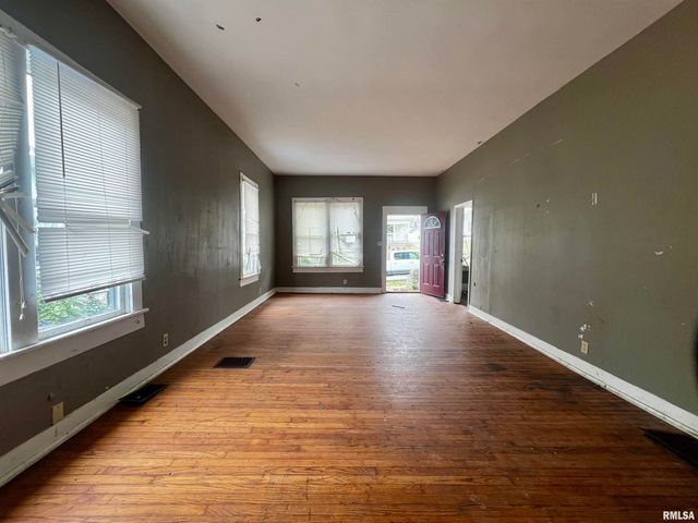 502 S Beveridge Street, Carbondale, IL 62901