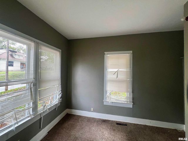 502 S Beveridge Street, Carbondale, IL 62901