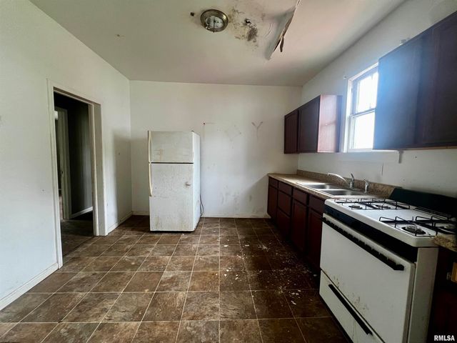 502 S Beveridge Street, Carbondale, IL 62901