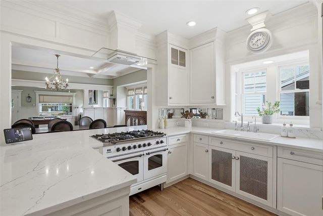 929 S OREGON AVENUE, Tampa, FL 33606