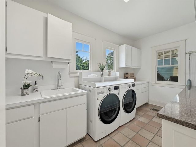 929 S OREGON AVENUE, Tampa, FL 33606