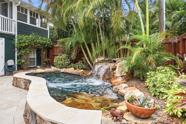 929 S OREGON AVENUE, Tampa, FL 33606
