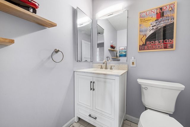 63 Garden Rd C5, Wellesley, MA 02481