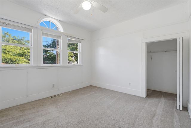 516 Curtis Street, Grand Rapids, MI 49505
