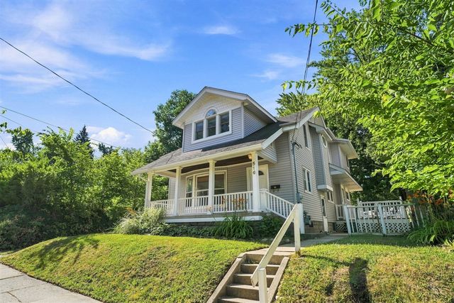 516 Curtis Street, Grand Rapids, MI 49505