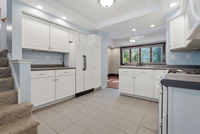 516 Curtis Street, Grand Rapids, MI 49505