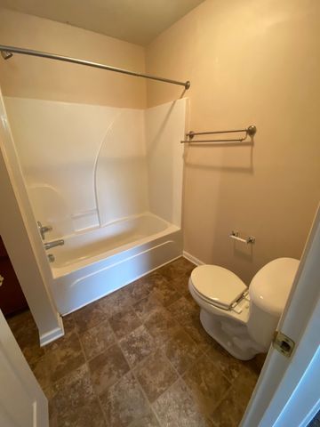 512 Patriot Park Ct Unit A, Clarksville, TN 37042