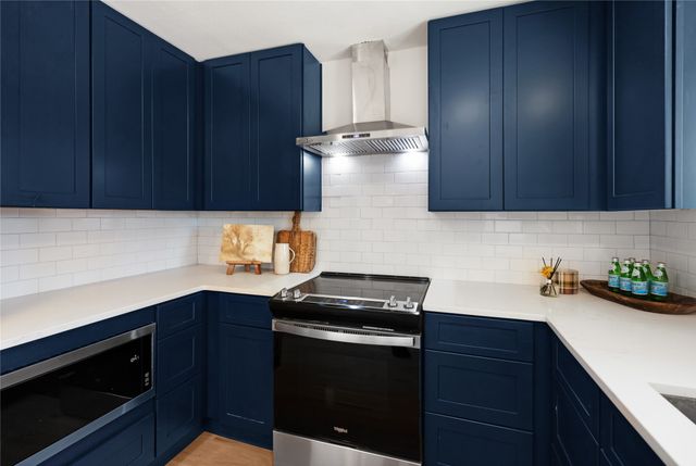 5820 Denise Drive, Haltom City, TX 76148