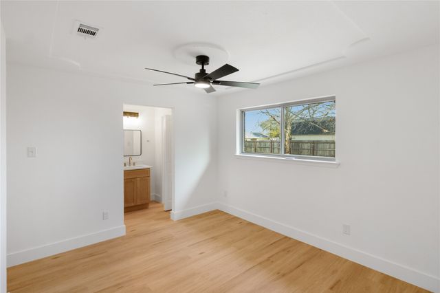 5820 Denise Drive, Haltom City, TX 76148