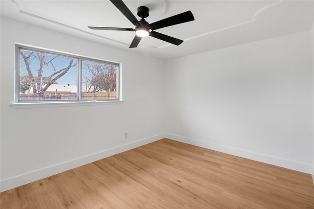 5820 Denise Drive, Haltom City, TX 76148