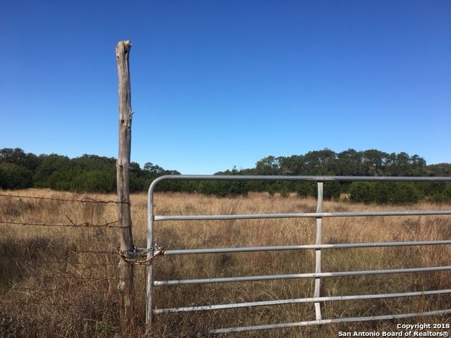 000 FM 32, Canyon Lake, TX 78133