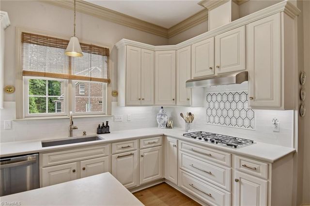 123 Latrobe Court, Advance, NC 27006