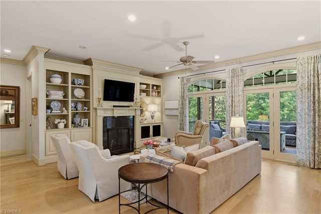 123 Latrobe Court, Advance, NC 27006