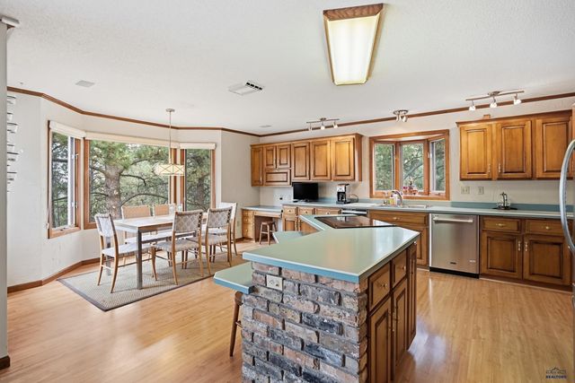 4014 WONDERLAND CT, Rapid City, SD 57702