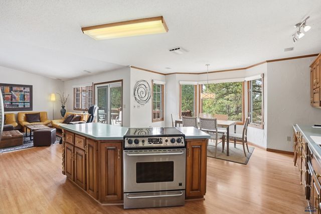 4014 WONDERLAND CT, Rapid City, SD 57702