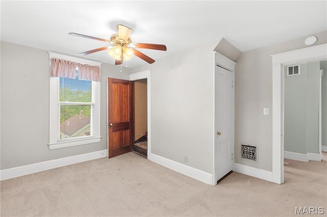 3302 College Avenue, Alton, IL 62002