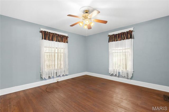 3302 College Avenue, Alton, IL 62002